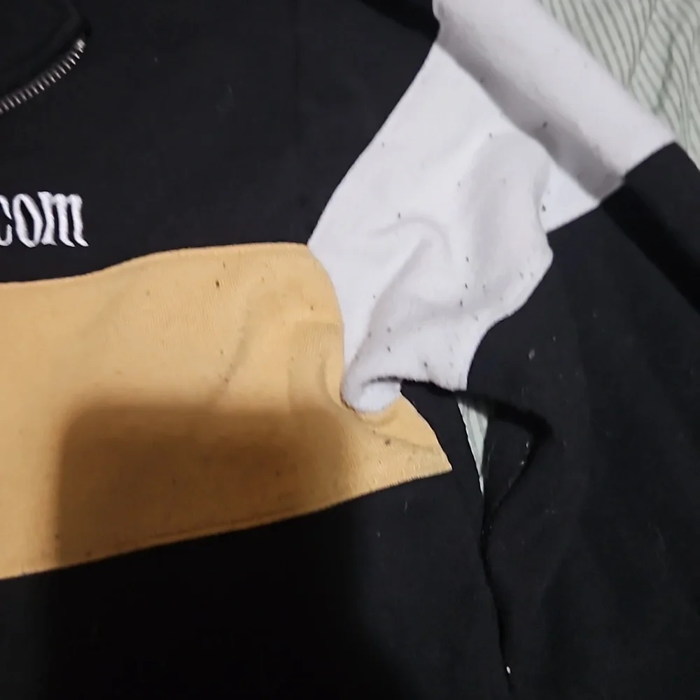 Volcom sweater - Picture 2 of 5